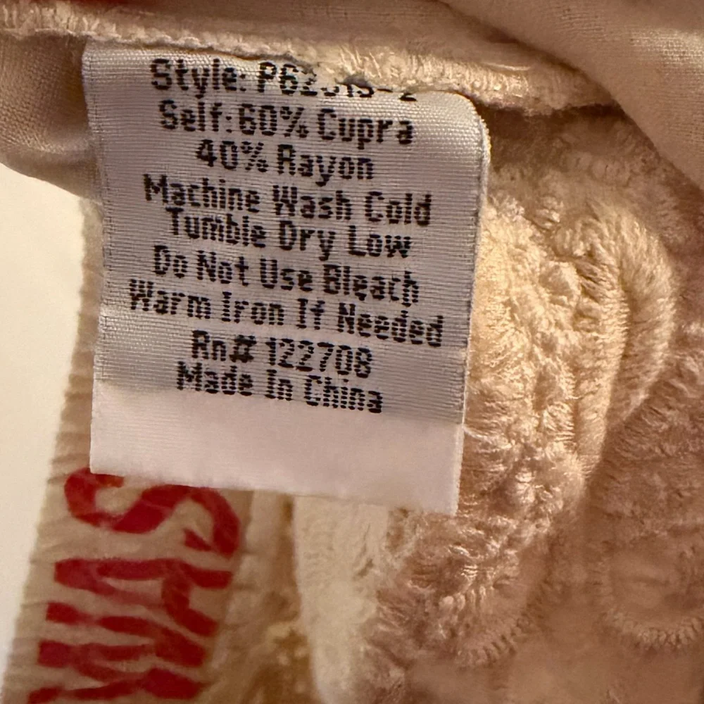 Johnny Was Vegan Silk Lace Print Textured Cream Cargo Cropped Joggers Size Small - Picture 9 of 9